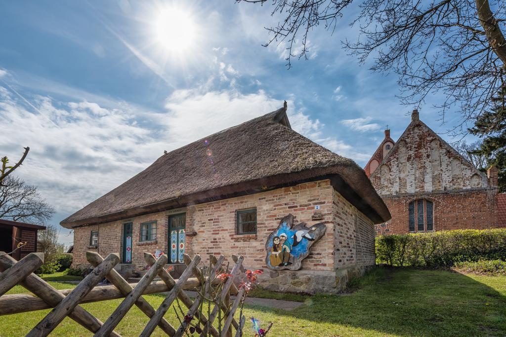 Апартаменти Hexenhaus Auf Ruegen Rappin Екстер'єр фото